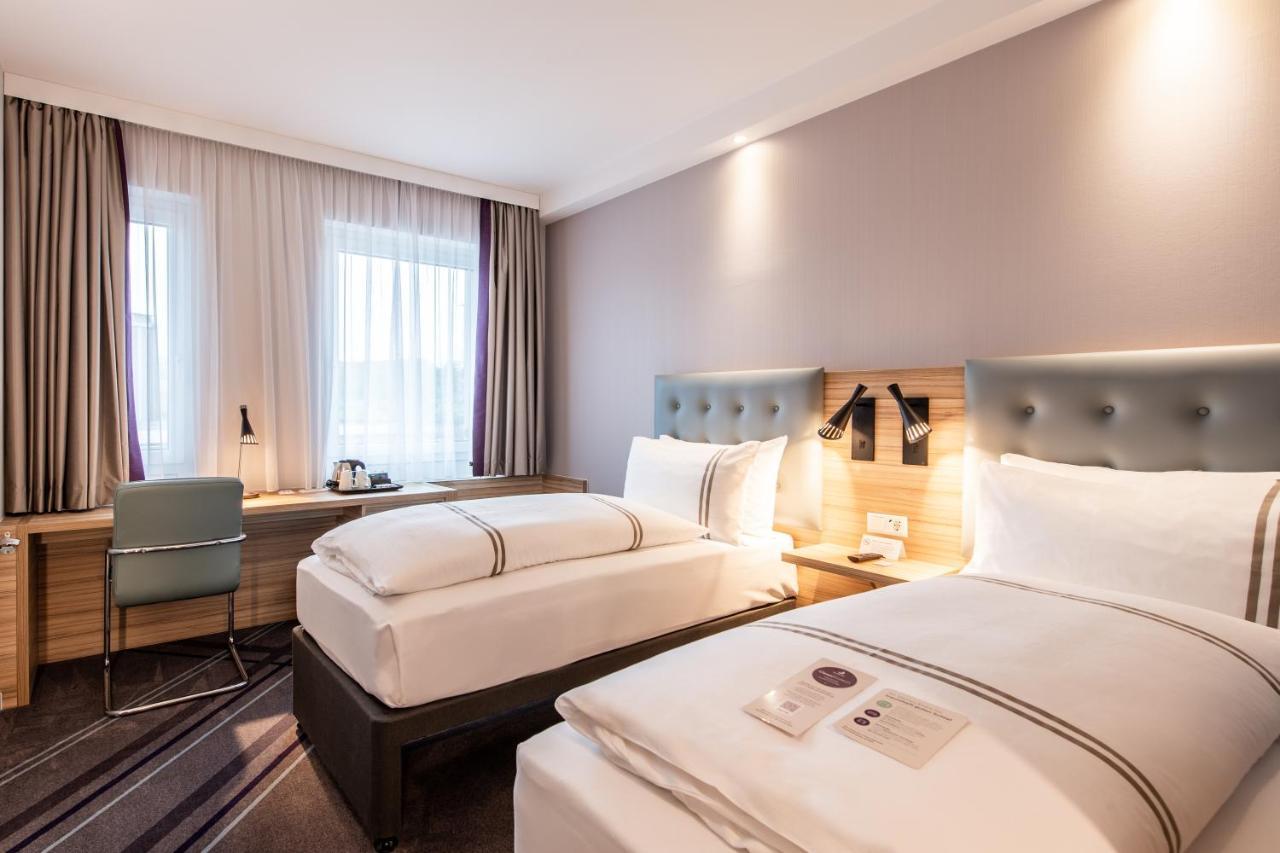 Premier Inn Hannover City University Exterior photo